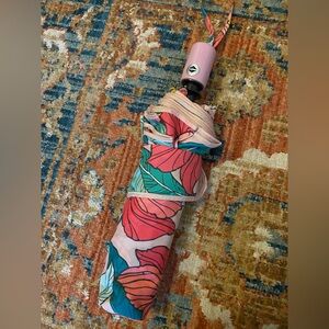 floral print vera bradley umbrella 🌺☂️